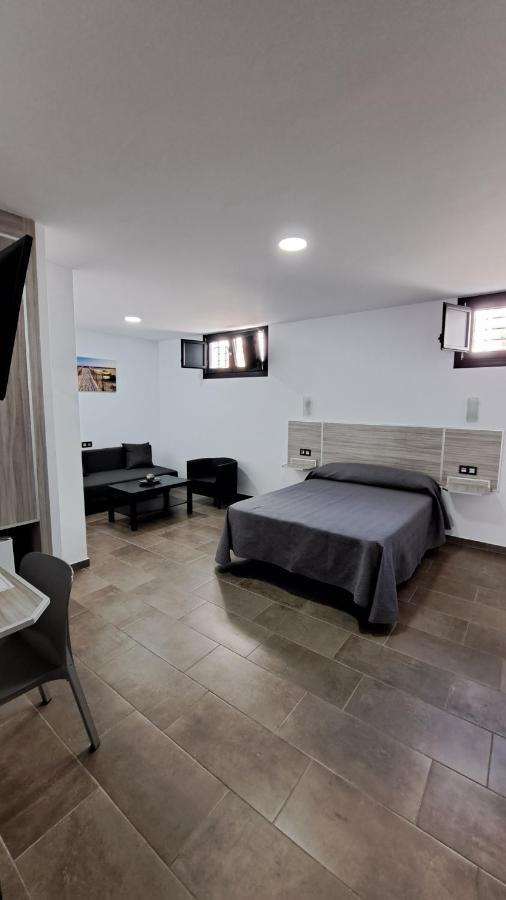 Hostal Maria Jose Conil De La Frontera Esterno foto