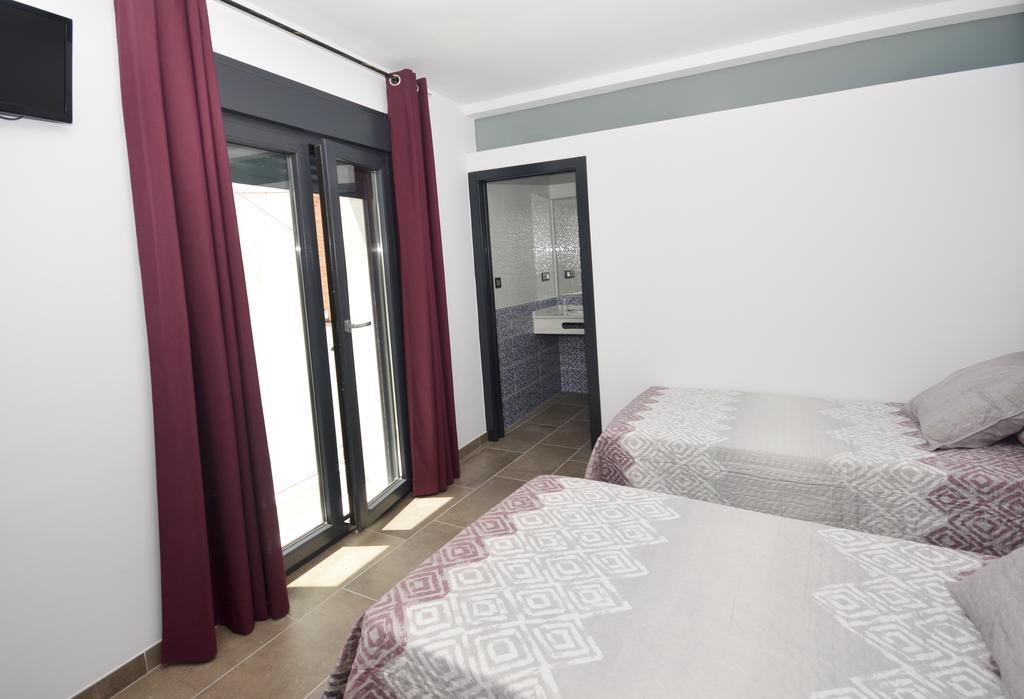 Hostal Maria Jose Conil De La Frontera Esterno foto