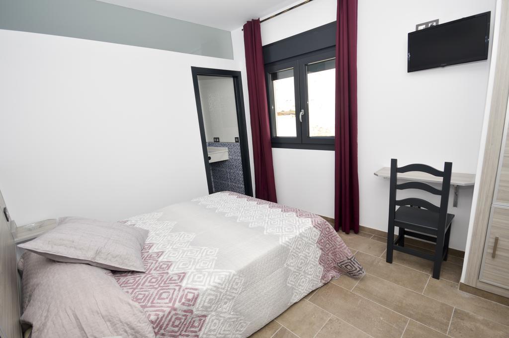 Hostal Maria Jose Conil De La Frontera Esterno foto